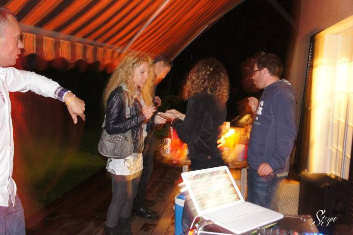 261503_10150242176934029_522154028_7315005_606837_n