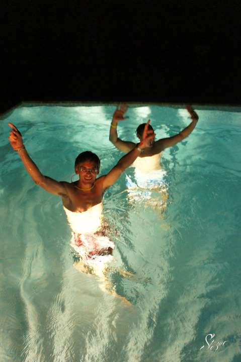 269924_10150242175084029_522154028_7314977_813158_n